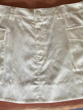 Ena Pelly Womenʻs Skirt Sz 8/Medium
